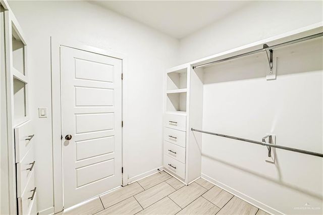 1715 Chapel Hill, Edinburg, TX 78541
