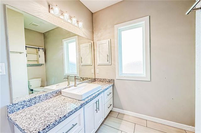 1715 Chapel Hill, Edinburg, TX 78541
