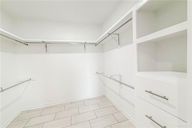 1715 Chapel Hill, Edinburg, TX 78541