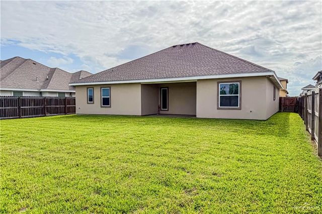 1715 Chapel Hill, Edinburg, TX 78541