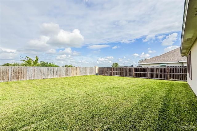 1715 Chapel Hill, Edinburg, TX 78541