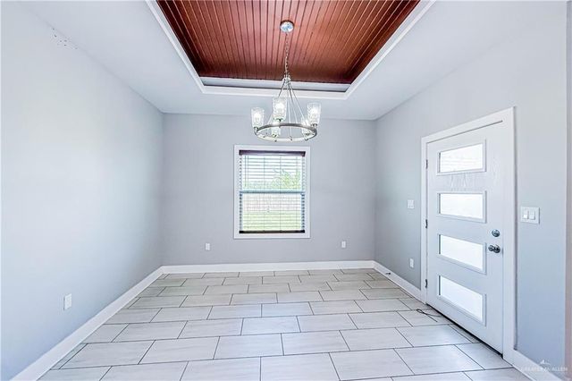 1715 Chapel Hill, Edinburg, TX 78541