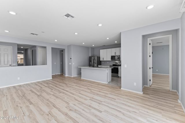 613 E ELM Lane, Avondale, AZ 85323