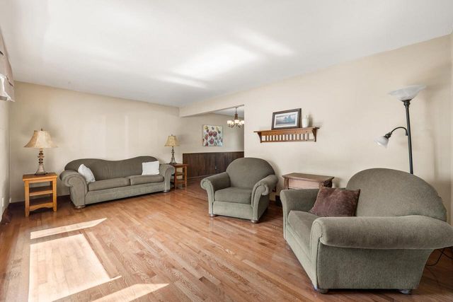 188 Third STREET, Allenton, WI 53002
