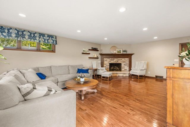 188 Third STREET, Allenton, WI 53002