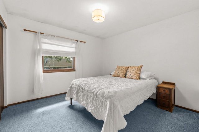 188 Third STREET, Allenton, WI 53002