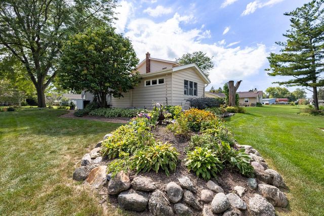188 Third STREET, Allenton, WI 53002