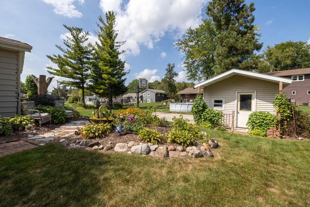 188 Third STREET, Allenton, WI 53002