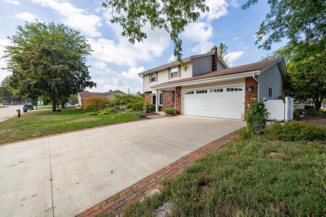 188 Third STREET, Allenton, WI 53002