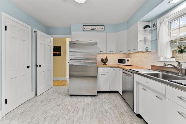 67 Wellington St, Marlborough, MA 01752