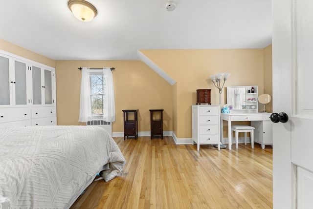 67 Wellington St, Marlborough, MA 01752