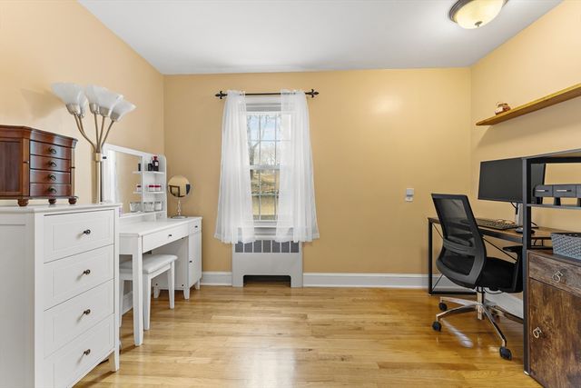 67 Wellington St, Marlborough, MA 01752