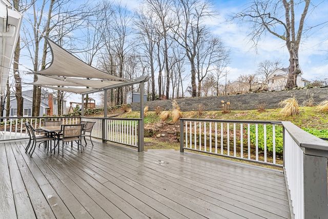 67 Wellington St, Marlborough, MA 01752