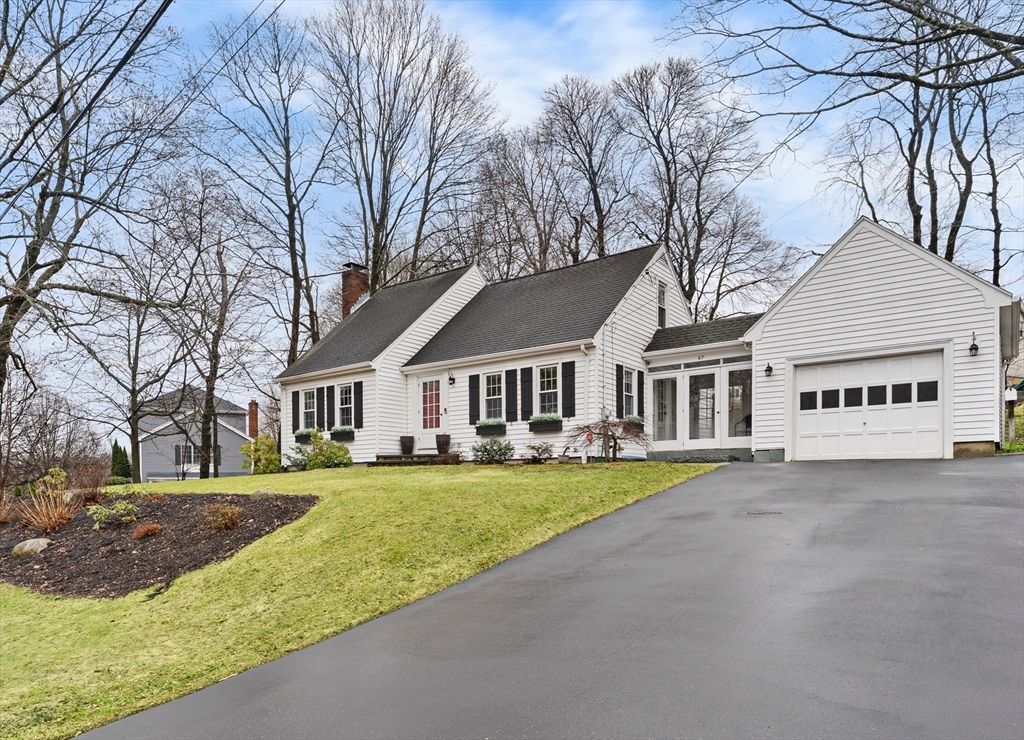 67 Wellington St, Marlborough, MA 01752