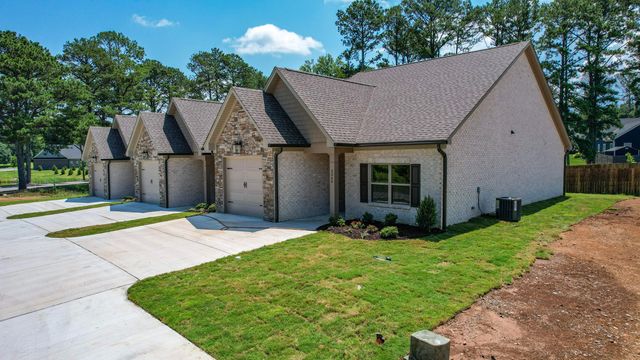 3340 Westside Drive NW, Cleveland, TN 37312