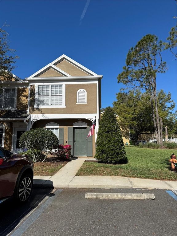 Image 1 of property listing at 1315 STANDRIDGE DRIVE, Wesley Chapel, FL 33543