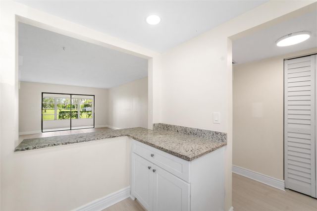 9355 SW 8th Street 110, Boca Raton, FL 33428