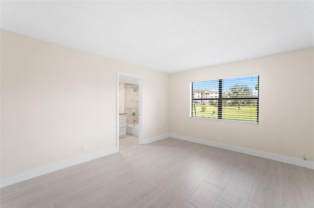 9355 SW 8th Street 110, Boca Raton, FL 33428