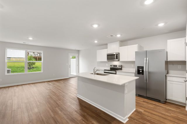 128 Mattie Ct, Lewisburg, TN 37091