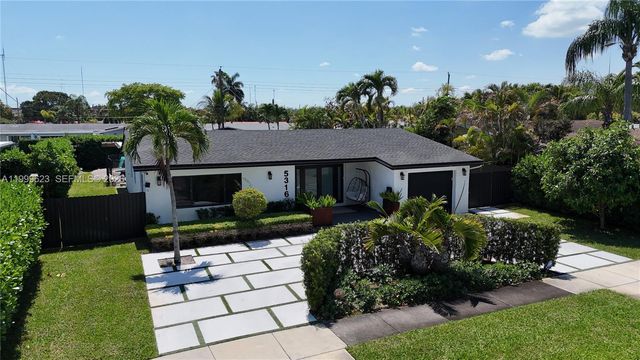 5316 Jackson Street, Hollywood, FL 33021