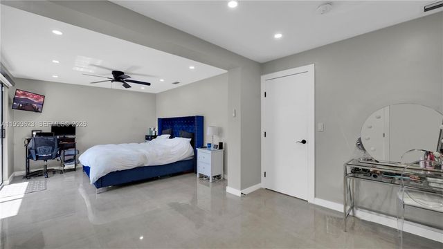 5316 Jackson Street, Hollywood, FL 33021