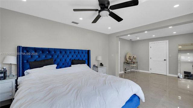 5316 Jackson Street, Hollywood, FL 33021