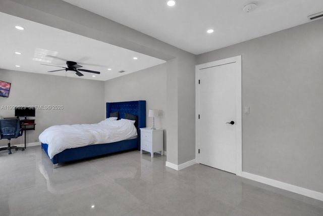 5316 Jackson Street, Hollywood, FL 33021