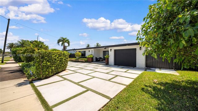 5316 Jackson Street, Hollywood, FL 33021