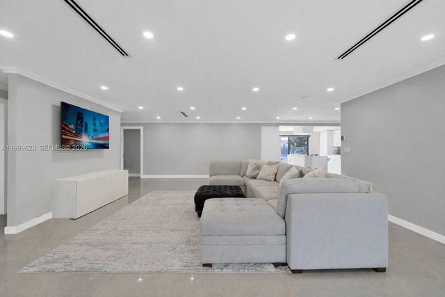 5316 Jackson Street, Hollywood, FL 33021
