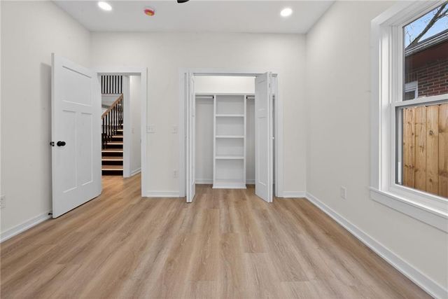 1215 E South Avenue, Independence, MO 64050