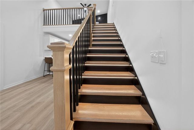 1215 E South Avenue, Independence, MO 64050