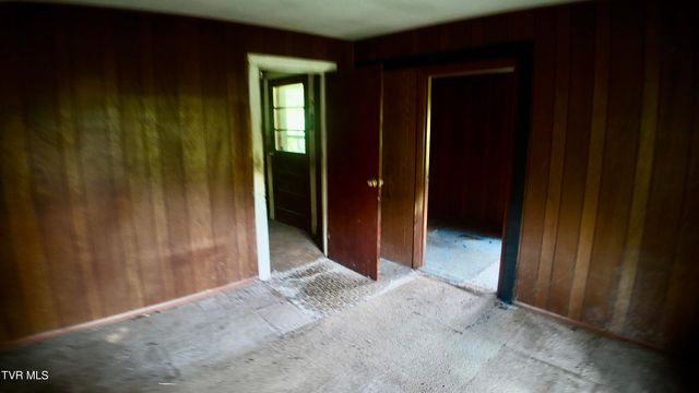 289 Early Branch Road, Rogersville, TN 37857