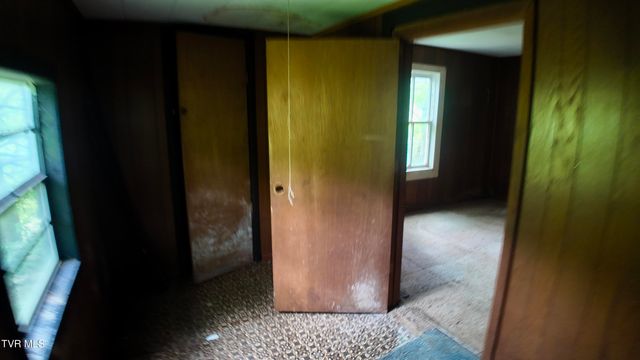 289 Early Branch Road, Rogersville, TN 37857