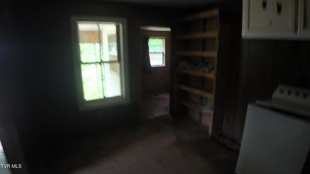 289 Early Branch Road, Rogersville, TN 37857