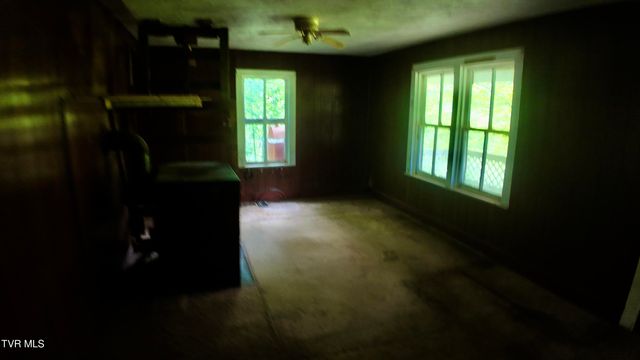 289 Early Branch Road, Rogersville, TN 37857