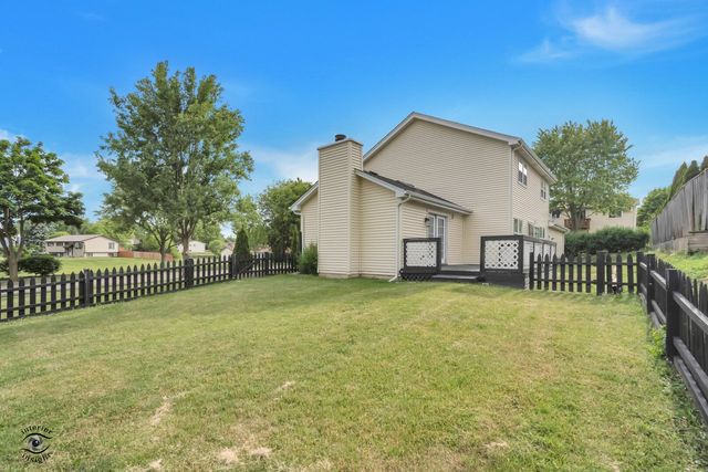 8348 Adbeth Avenue, Woodridge, IL 60517