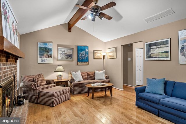 39 THUNDERHEAD DR, Medford, NJ 08055