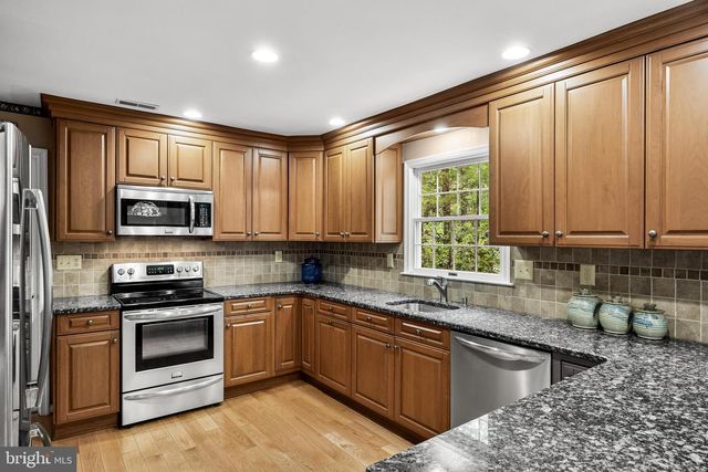 39 THUNDERHEAD DR, Medford, NJ 08055