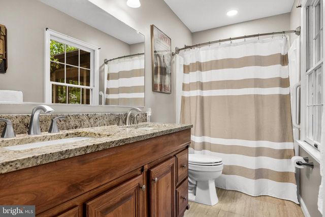 39 THUNDERHEAD DR, Medford, NJ 08055