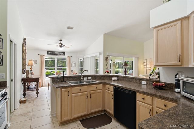 2669 N Brentwood Circle, Lecanto, FL 34461
