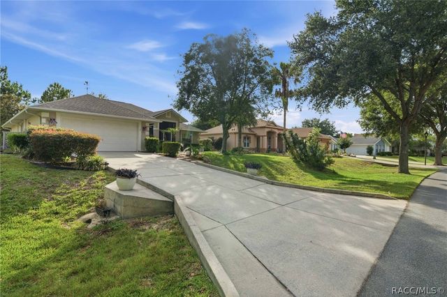2669 N Brentwood Circle, Lecanto, FL 34461