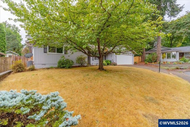 1086 Hanover Ct S, Salem, OR 97302