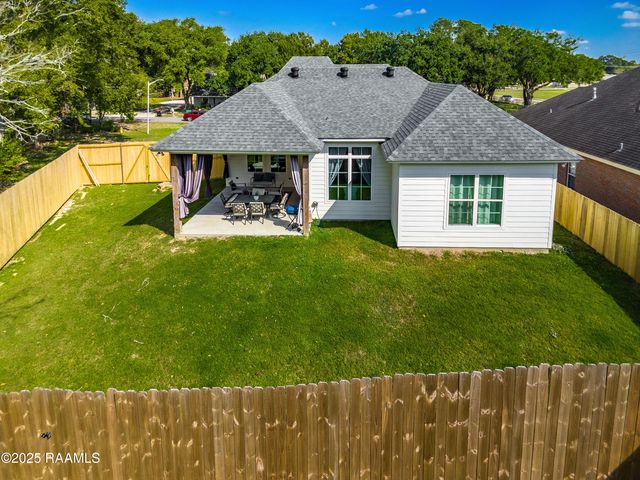 406 E Martial Avenue, Lafayette, LA 70508