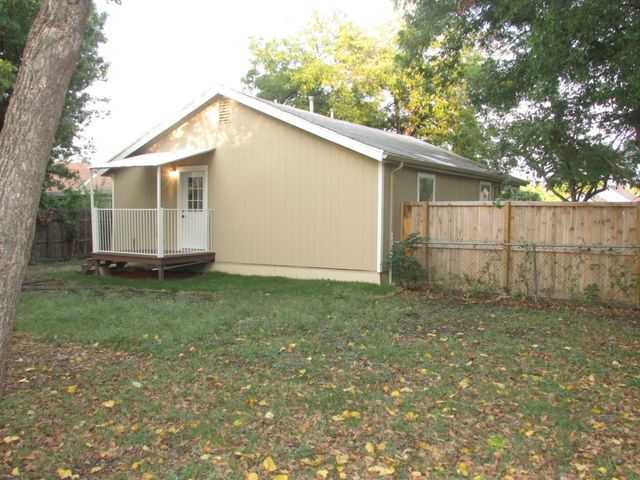 1203 N College Street, Mckinney, TX 75069