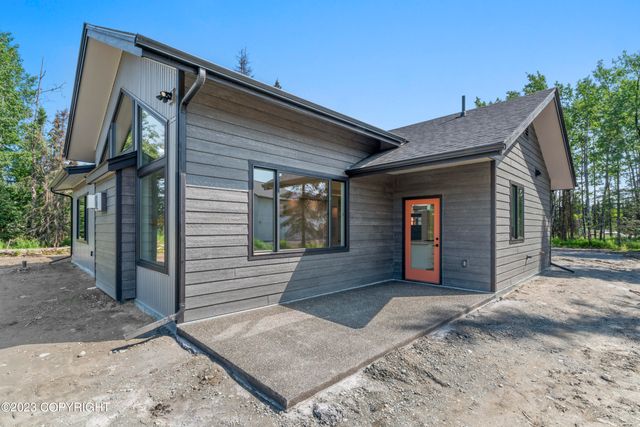 624 Yupik Road, Soldotna, AK 99669