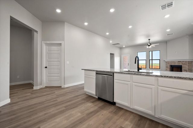 3408 Good Prairie Avenue, Wolfforth, TX 79382