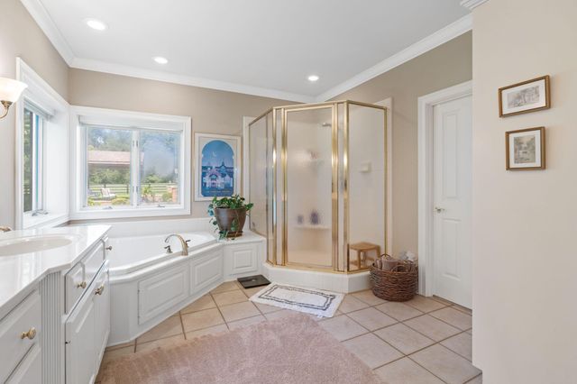 3905 N Cleveland Road, Lexington, KY 40516