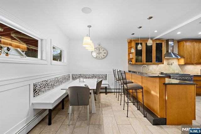 270 Hamilton Avenue, Hasbrouck Heights, NJ 07604