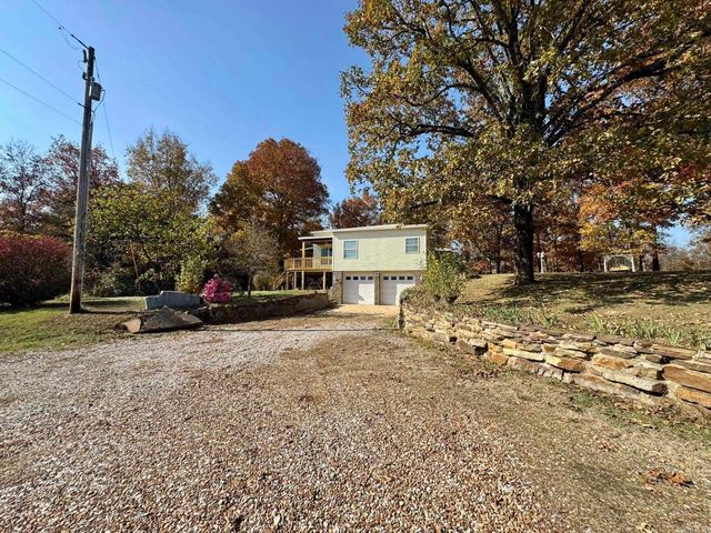 318 S Riggsville, Mountain View, AR 72560