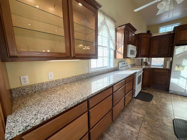 318 S Riggsville, Mountain View, AR 72560